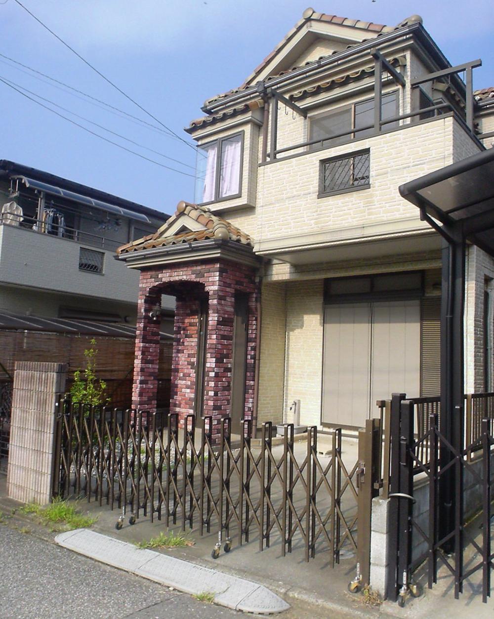 Local appearance photo