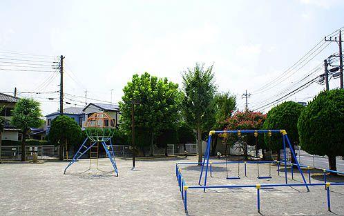 park. Shirakuwa 360m until the first park