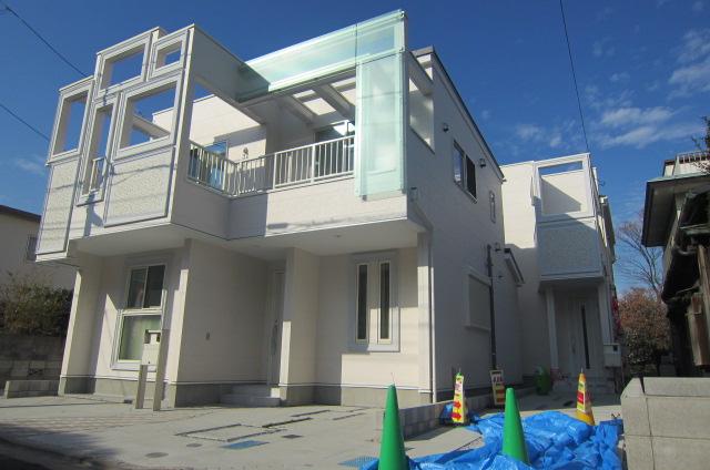 Local appearance photo