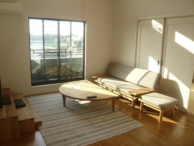 Living. Good living with a panoramic view