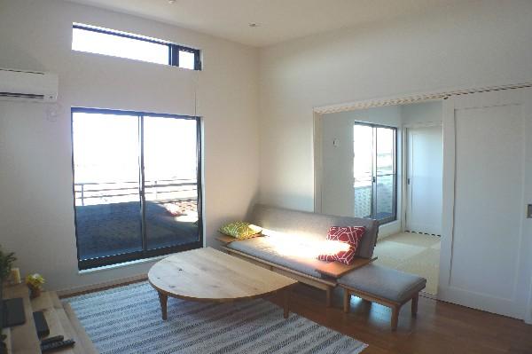 Living. Detached interior introspection Pictures - Living LDK Japanese-style room: This is a total of 17 quires more breadth.