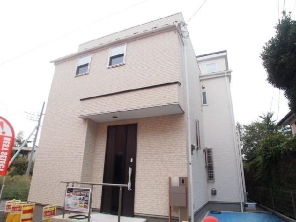 Local appearance photo. Kitaurawa a 12-minute walk to the Train Station, Walk up to Minamiyono Station 13 minutes. Commuting convenient 2 stations available!