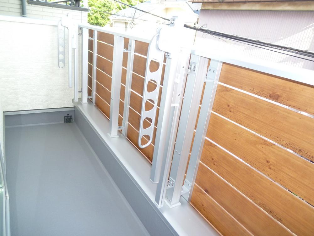 Balcony. 2013, May 17, 2006 shooting