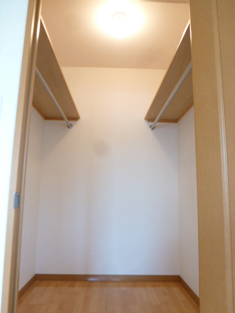 Receipt. Plenty of storage that can be walk-in closet