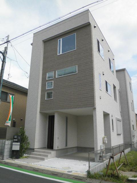 Local appearance photo. 1 Building Local (August 2013) Shooting