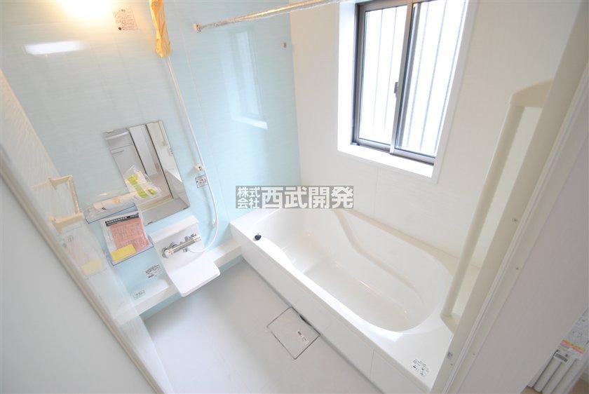 Bathroom. 8 Building (September 2013) Shooting