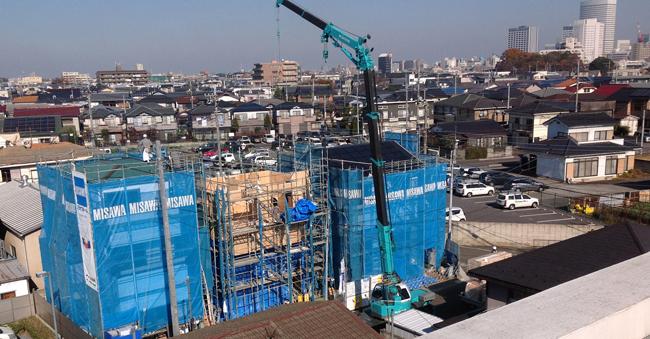 Local under construction, A Building from right, C Building at One. Big Terminal Omiya Station looks towards the photo upper right. Walk 25 minutes, About 10 minutes if the bicycle, A 6-minute walk "Kamico park" bus stop than Seibu available in about 6 minutes closeness of (December 2013 shooting)