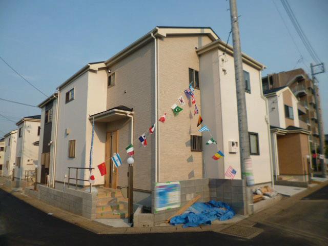 Local appearance photo. Building 3: local (August 2013) Shooting