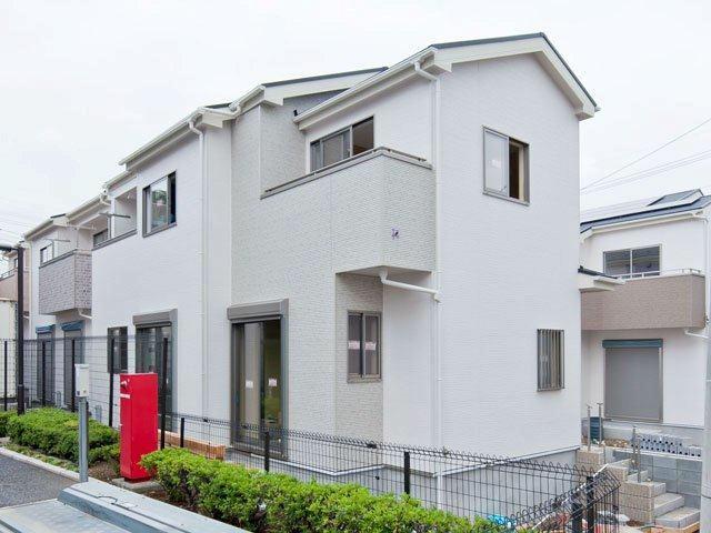 Local appearance photo. 8 Building: local (August 2013) Shooting