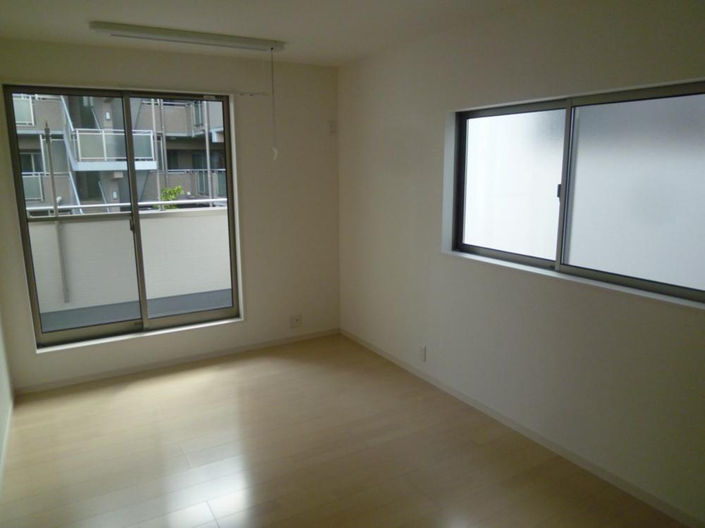 Non-living room. Shooting date 2013.10.03