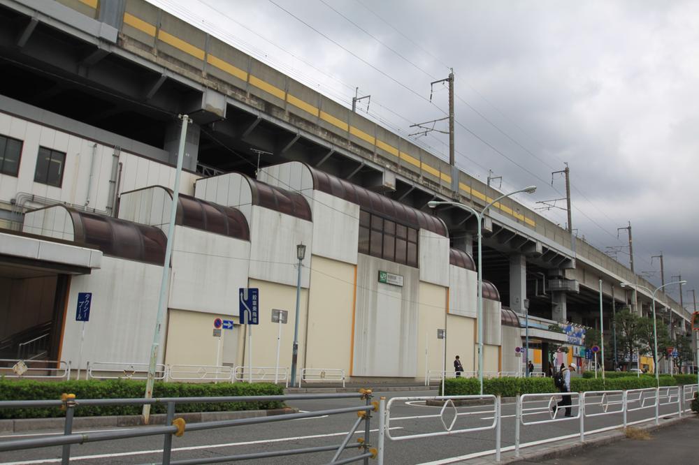 station. Until the mid-Urawa Station 750m weekdays Up first train 5:00, Last train 23:55 Down first train 5:26, Last train 0:24