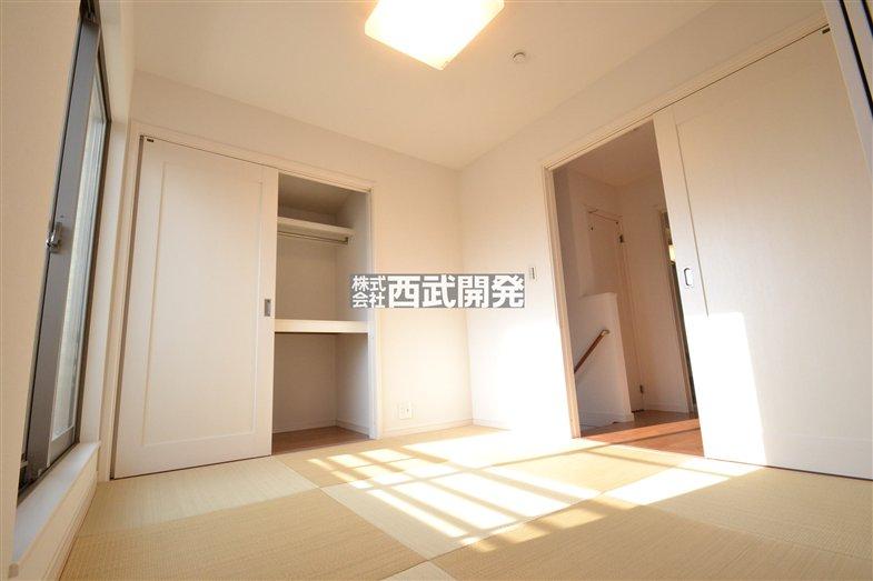 Non-living room. Western-style 1