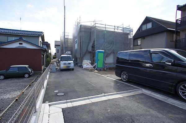 Local photos, including front road. Local (10 May 2013) Shooting 11 Building ~