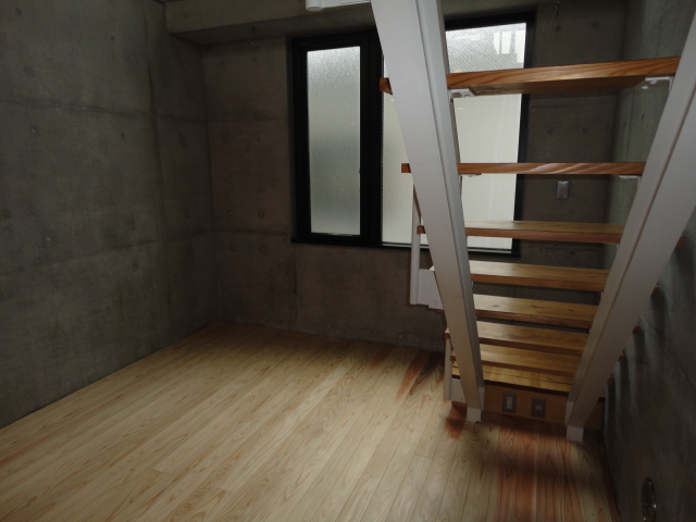 Living and room.  ☆ 1st floor ☆ 