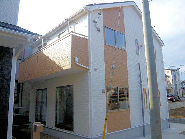 Local appearance photo. Completion