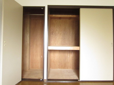 Other Equipment. Western-style housing