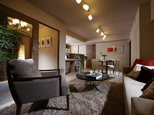 Living. living ・ dining