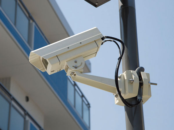 Security.  [surveillance camera] Security cameras seven (except for the elevator) was placed in a shared space, It has extended crime suppression effect.