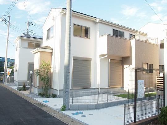 Local appearance photo. Building appearance