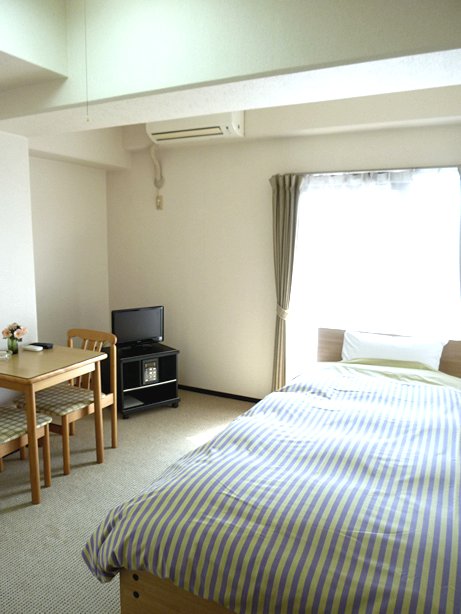 Living and room. Sun sun sun from the south balcony ・  ・  ・ Bright rooms