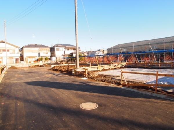 Local photos, including front road