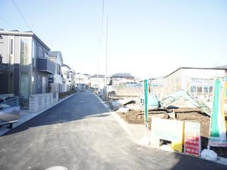 Local appearance photo. Local (12 May 2013) Shooting