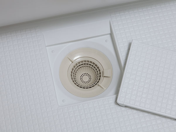 Bathing-wash room.  [Raku poi hair catcher] In tangled difficult special structure of hair, Firmly catch the hair that has been flowing. It is easy when you throw away.