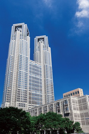 Building structure. 26 minutes to "Shinjuku" station