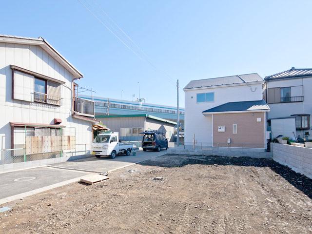 Local photos, including front road