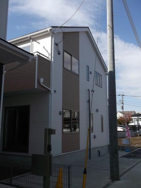 Local photos, including front road