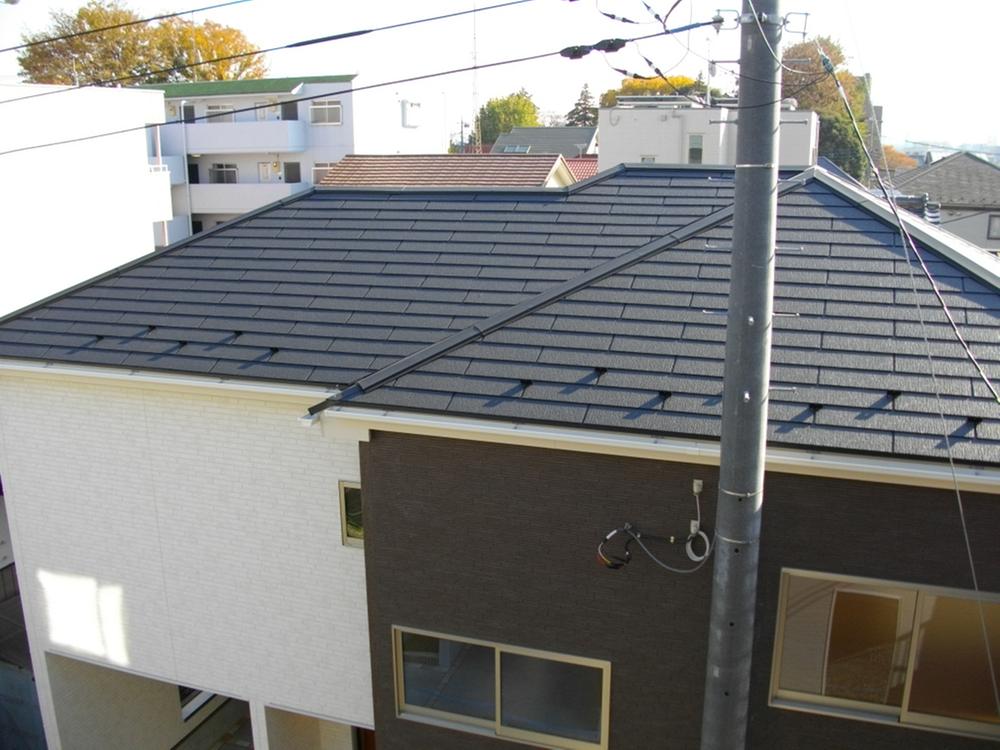 Other local. Local (11 May 2013) shooting 1, Building 2 common colonial roof