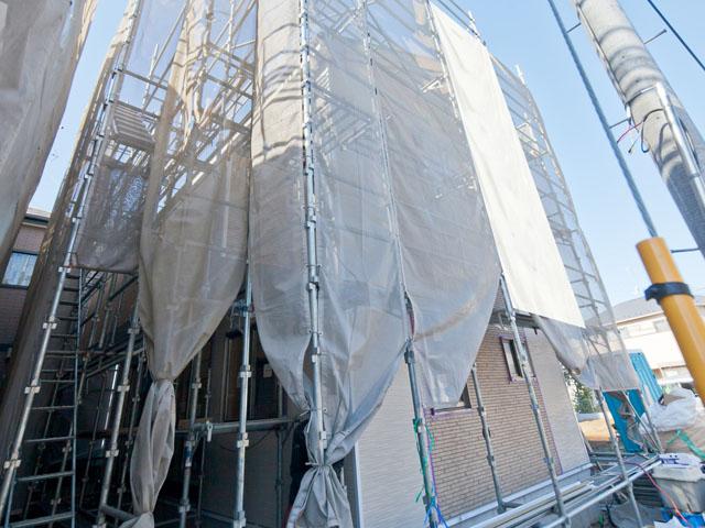 Other local. ● closet with 3 quires ~ ! 11 Building _2780 ten thousand