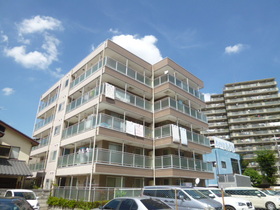 Building appearance. JR Saikyo Line "Yonohonmachi" station Walk 13 minutes