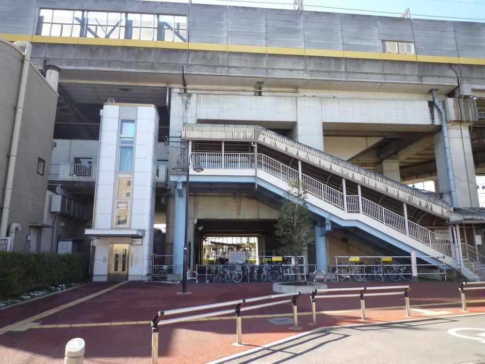 station. 800m until mid-Urawa Station