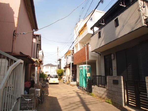 Local appearance photo