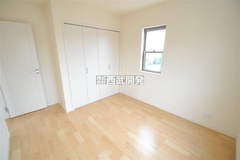 Non-living room. 1 Building Western-style (storeroom)