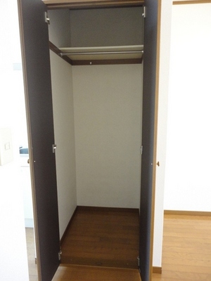 Receipt. Other Room No. (No. 105 room) reference photograph