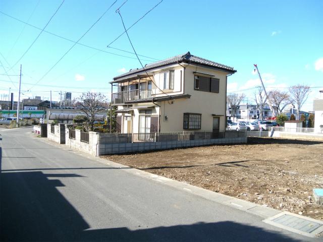 Local photos, including front road