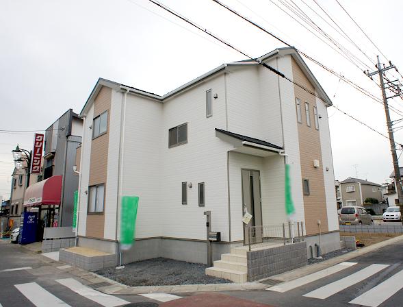 Local photos, including front road