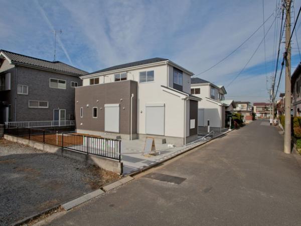 Local photos, including front road