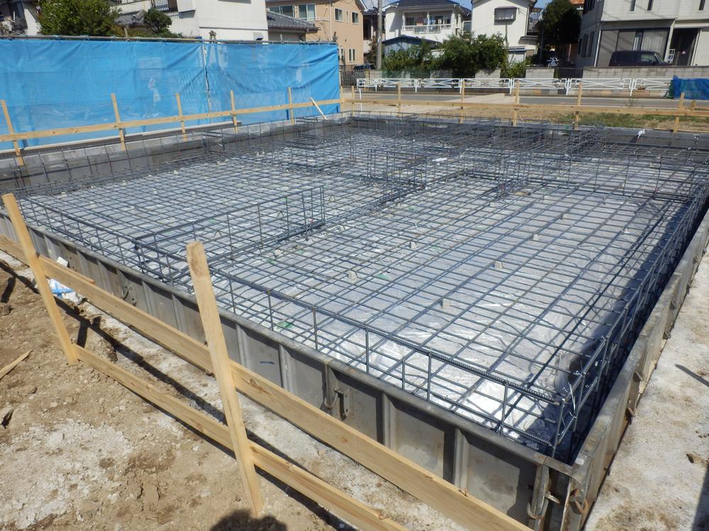 Construction ・ Construction method ・ specification. Sutekon ・ It is a photograph of the reinforcement.