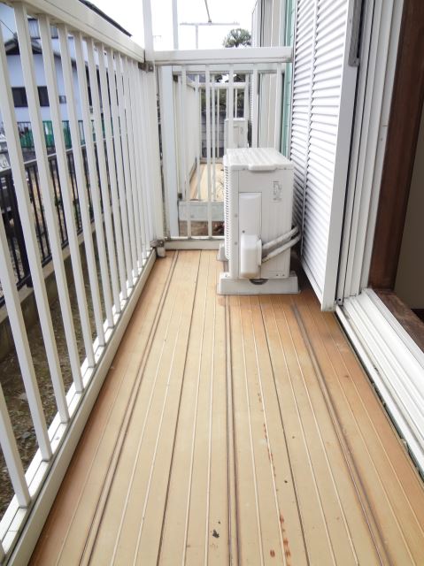 Balcony. Easy veranda also there is futon also dried.