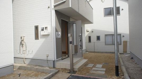 Local appearance photo. Building appearance