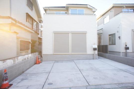 Local appearance photo. Building appearance