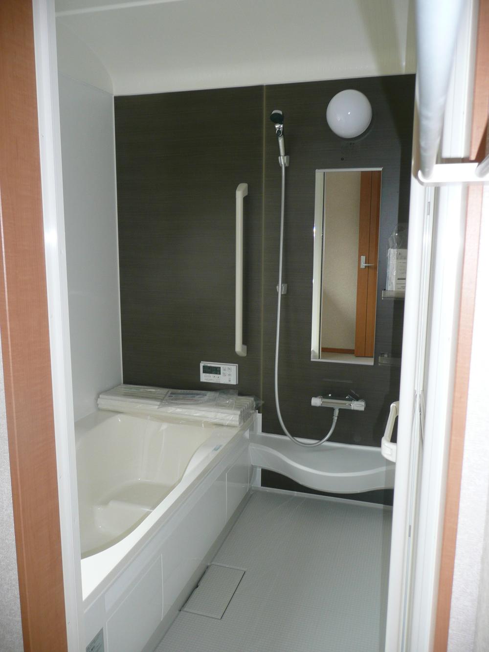 Bathroom. Indoor (September 2013) Shooting