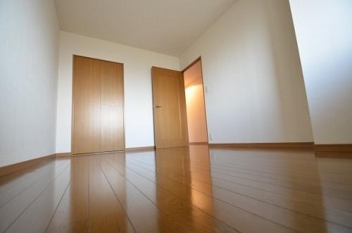 Other room space. 6.2 Pledge of Western-style