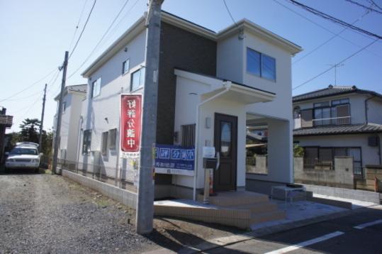 Local appearance photo. Building appearance