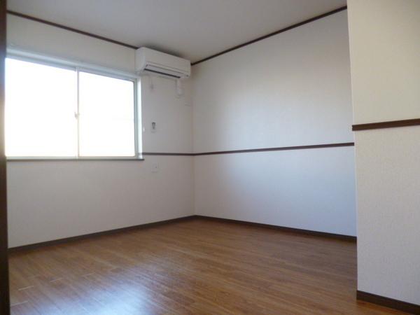 Other room space. Western style room