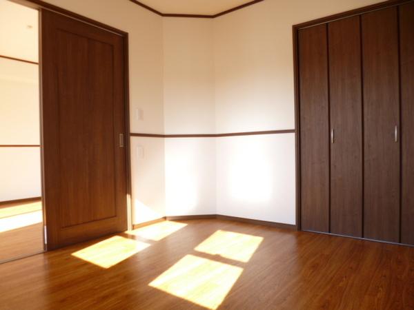 Other room space. Western style room