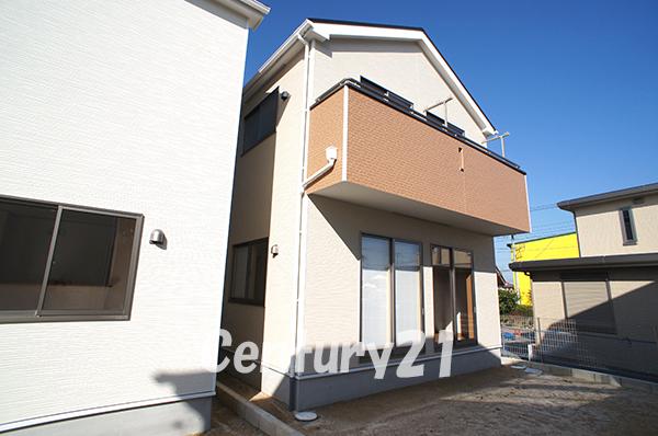 Local appearance photo. Local (10 May 2013) Shooting 8 Building